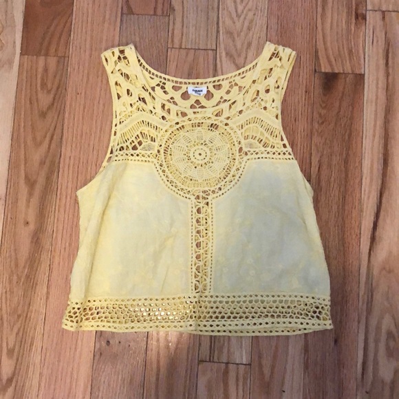 Tops - Yellow lace tank top.